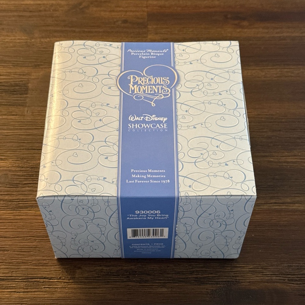 Precious Moments Disney Aurora 830006 The Joy You Bring Awakens My Heart 2009 - Picture 12 of 14